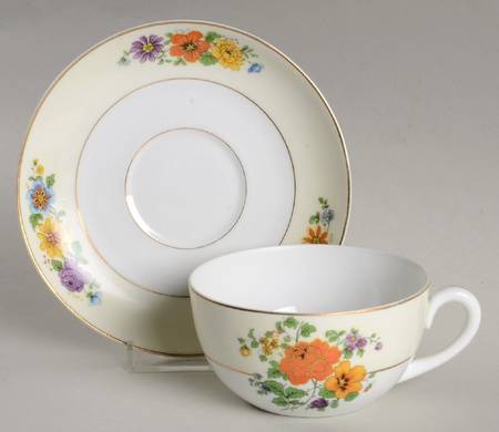 THU71 Flat Cup & Saucer Set