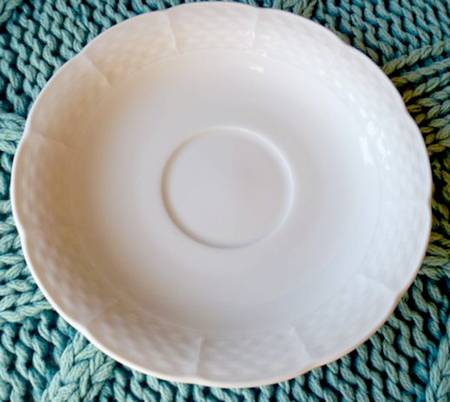 THU93 Saucer