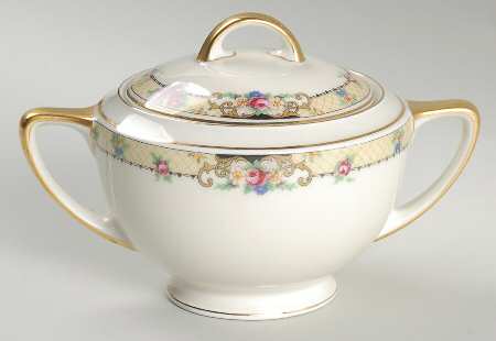 Trellis (Smooth) Sugar Bowl & Lid