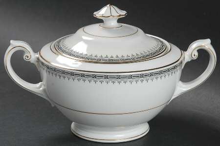 Virginia (Geometric Band) Sugar Bowl & Lid