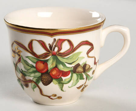 Tiffany, Tiffany Garland (Cream Background, England