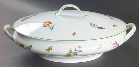 Tiffany Garden Oval Covered Vegetable