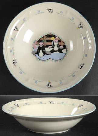 Buttercup 9" Round Vegetable Bowl