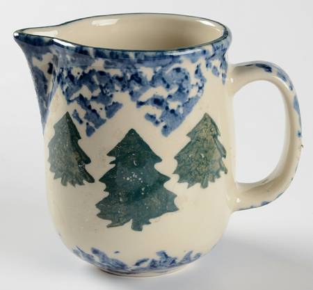 Cabin In The Snow Creamer