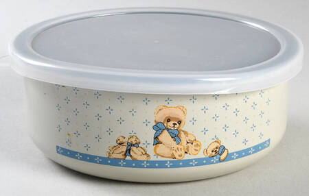 Country Bear 6 5/8" Metal Bowl W/Plastic Lid
