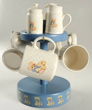 Country Bear Condiment & 4 Mug Set with Wood Stand