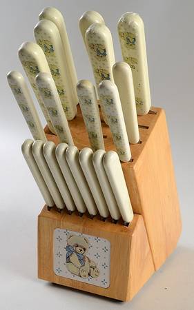 Country Bear (19 Piece) Knife Set with Wood Knife Block