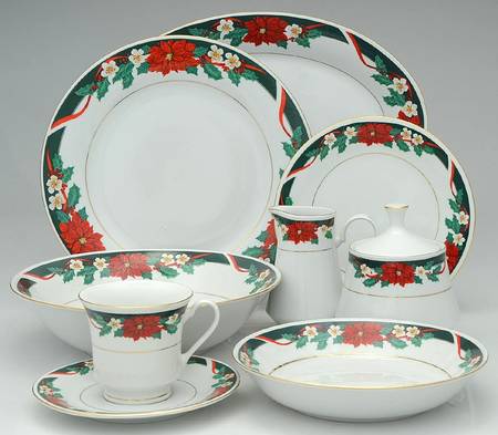 Deck The Halls (Verge) 45 Piece Estate Set