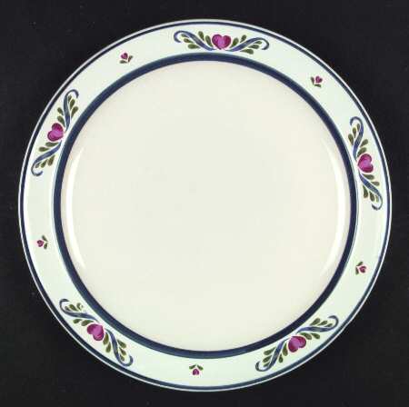 Folk Dance (Hearts & Scrolls) Dinner Plate