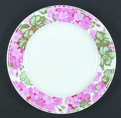 Geranium Dinner Plate