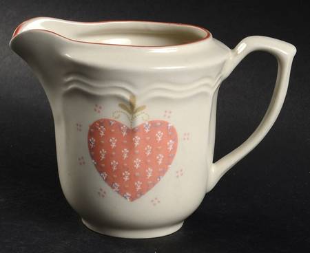 Heartwarming Creamer