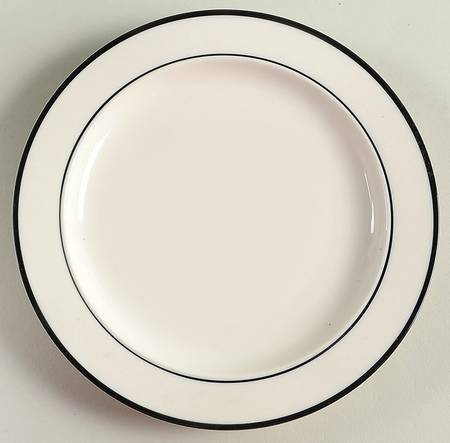 Intro Black Salad Plate