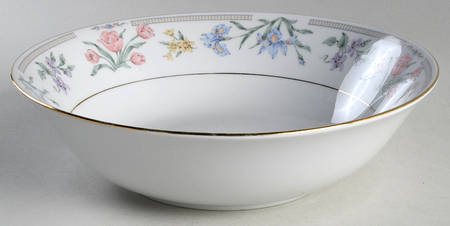 Jardin 9" Round Vegetable Bowl