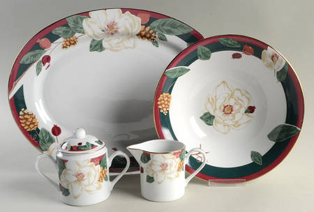 Magnolia 5 Piece Hostess Set