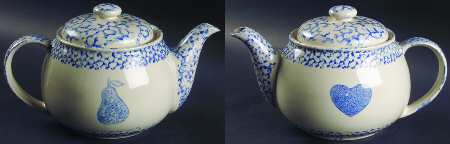 Sponge Blue (Animals or Hearts) Teapot & Lid