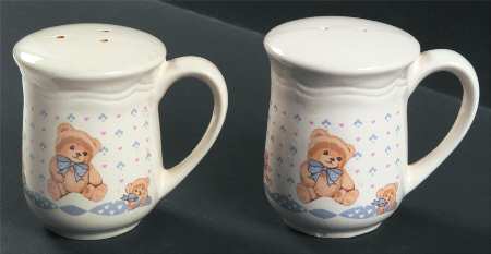 Theodore Bear Stove Top Salt & Pepper Set by Tienshan