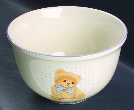 Theodore Bear 9" Mixing Bowl by Tienshan