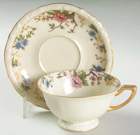 Primavera (Cream) Footed Cup & Saucer Set