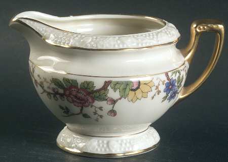 Primavera (Cream) Creamer