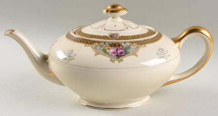 Rosalind Teapot & Lid