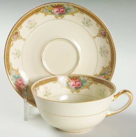 Rosalind Flat Cup & Saucer Set
