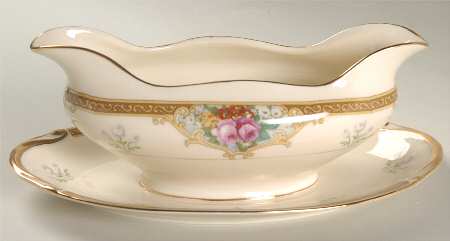 Rosalind Gravy Boat with Attached Underplate