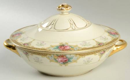 Rosalind Round Covered Vegetable