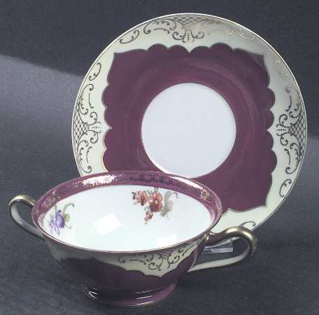 481 Footed Cream Soup Bowl & Saucer Set
