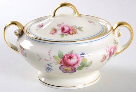 The Ascot Sugar Bowl & Lid