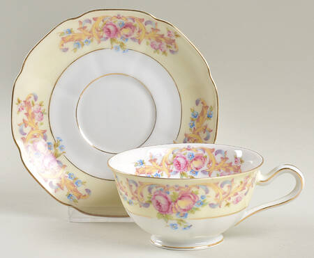 Cambria Footed Cup & Saucer Set