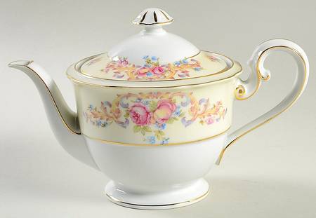 Cambria Teapot & Lid