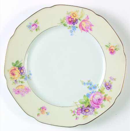 Carlton 11" Chop Plate (Round Platter)