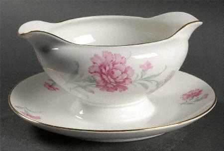Carnation Gravy Boat with Attached Underplate