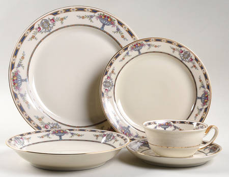 The Chatham 5 Piece Place Setting