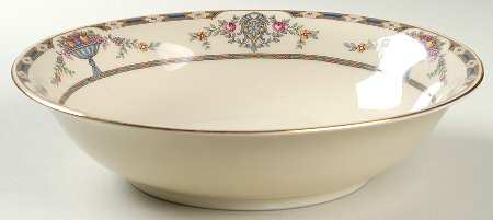 The Chatham 9" Round Vegetable Bowl