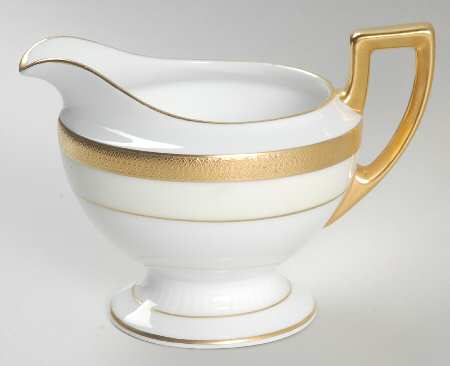 Clifton (Cream Border) Creamer