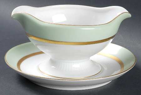 Clyde Green Gravy Boat with Attached Underplate