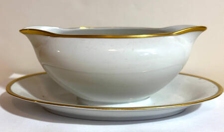 Colonial Gravy Boat with Attached Underplate