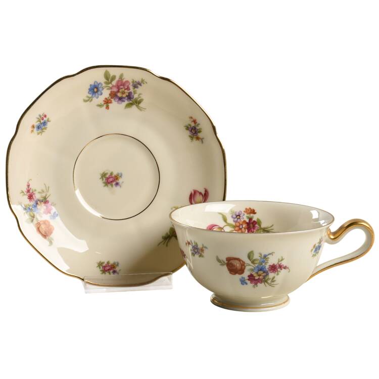 Colwyn Footed Cup & Saucer Set