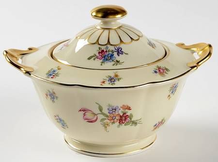 Colwyn Sugar Bowl & Lid