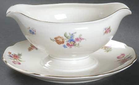 Colwyn Gravy Boat with Attached Underplate