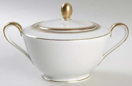 Concord Sugar Bowl & Lid