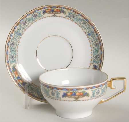 Cromwell Flat Cup & Saucer Set