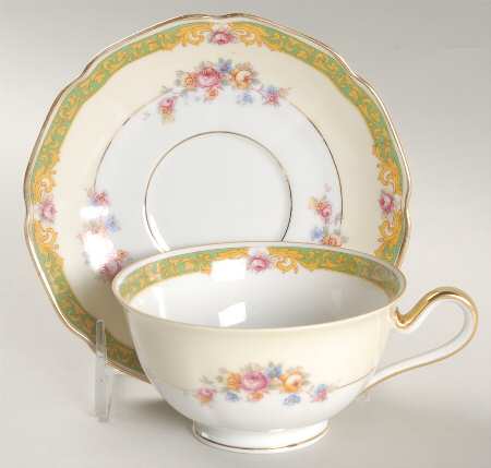 Dorset Footed Cup & Saucer Set