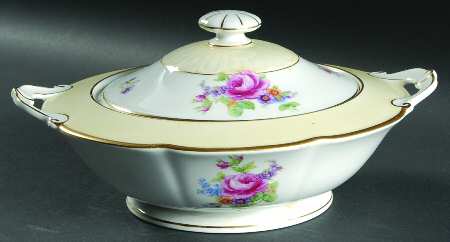 Dover Round Covered Vegetable