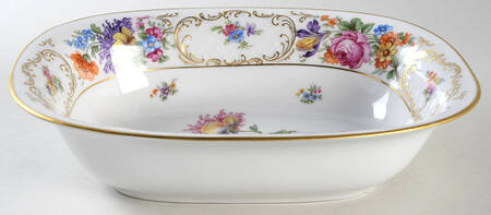 Dresden 9" Oval Vegetable Bowl