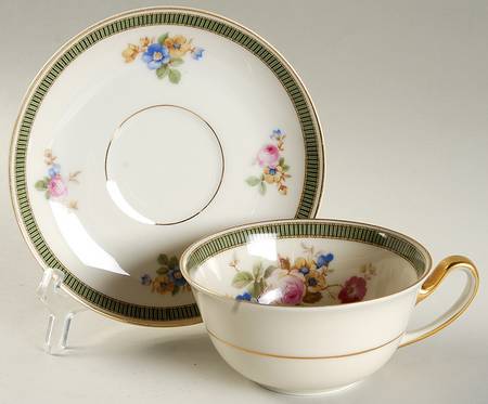 The Durham Flat Cup & Saucer Set