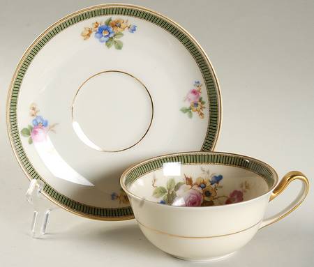 The Durham Flat Cup & Saucer Set