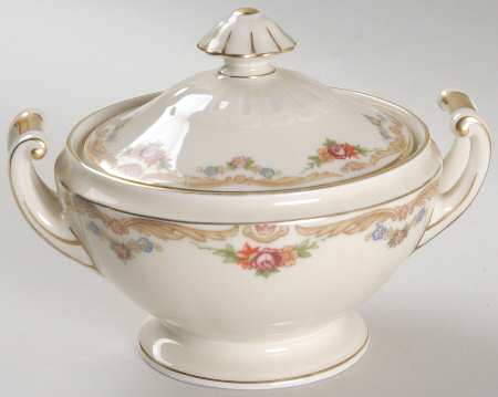 The Elgin Sugar Bowl & Lid