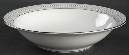 The Elgin 9" Round Vegetable Bowl